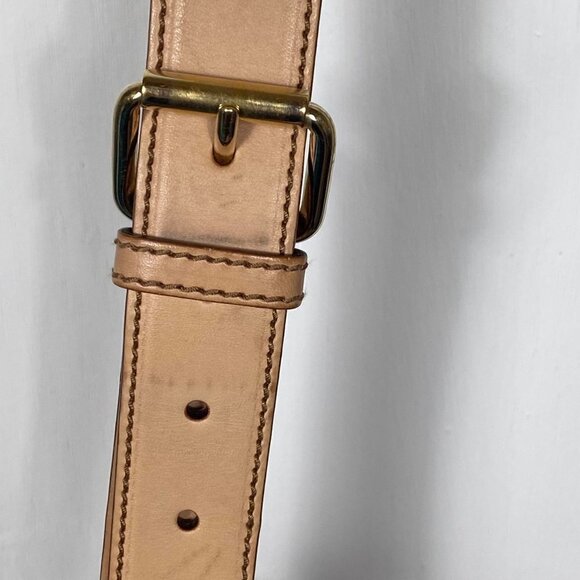 Gucci Flora Canvas Crossbody Bag with Leather Trim | Authenticated COA Included - Picture 8 of 13